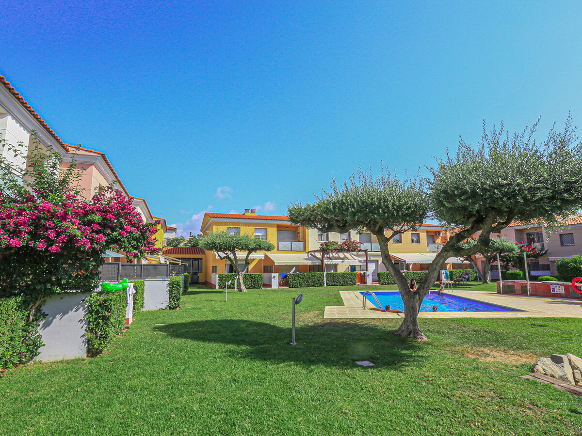 Maison moderne 68 m² à Cambrils, 280 m de la plage - Photo 1