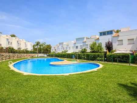 Maison à Salou avec piscine commune et jardins, près de la plage - Photo 7