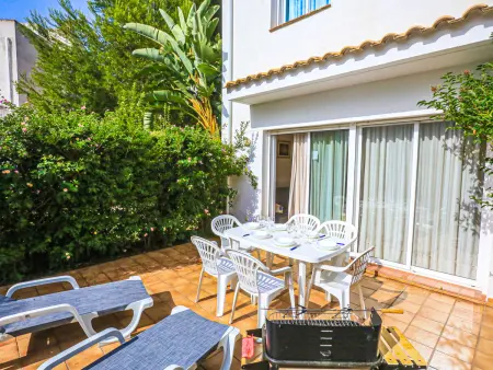 Maison à Salou avec piscine commune et jardins, près de la plage - Photo 8