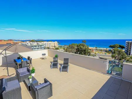 Location appartement à Cambrils, Maison familiale moderne avec jardin à Cambrils