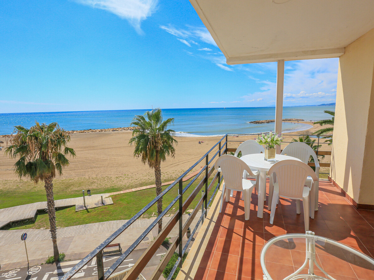 Appartement 2 chambres en première ligne de plage à Cambrils - Photo 4