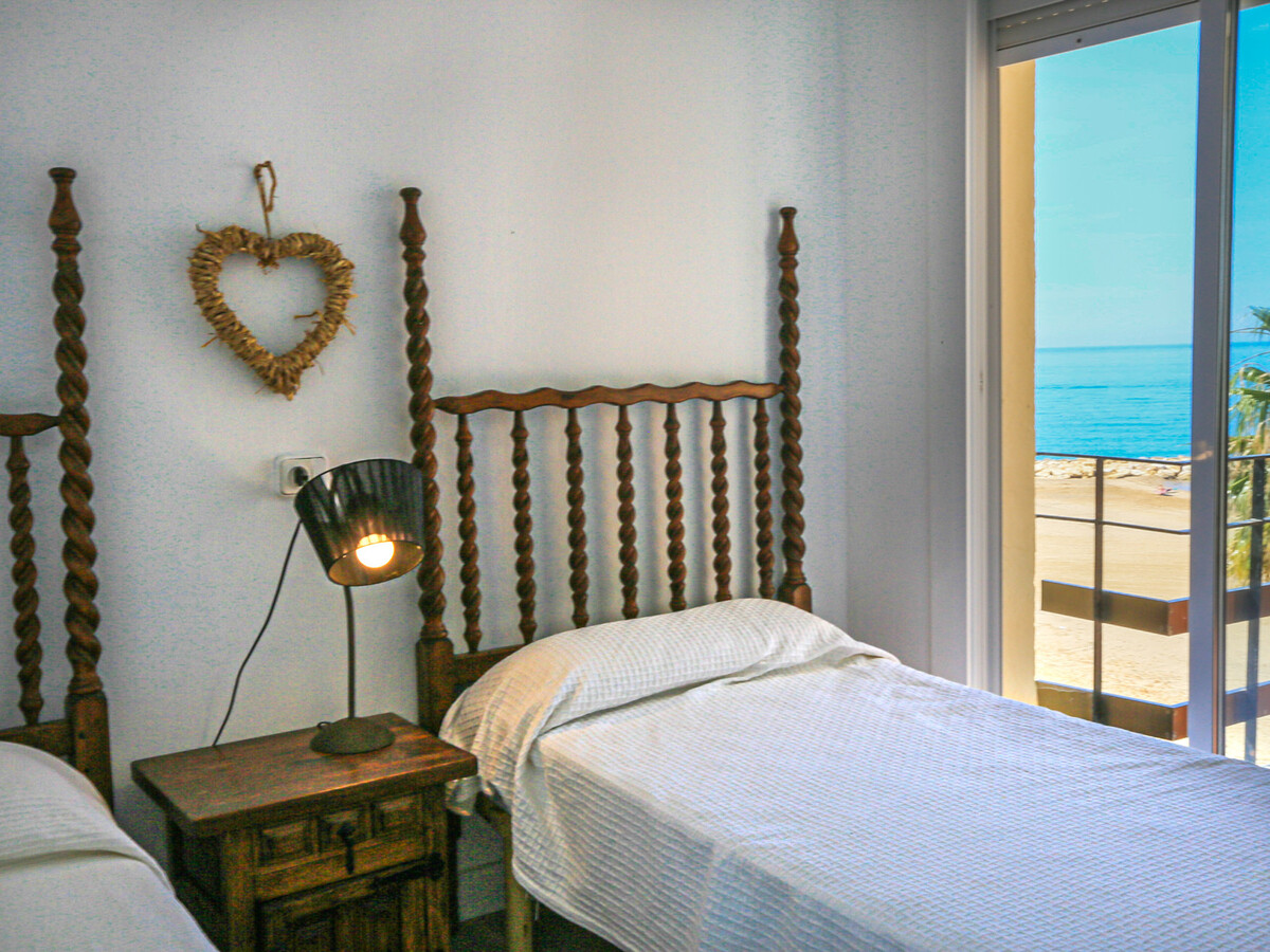 Appartement 2 chambres en première ligne de plage à Cambrils - Photo 17