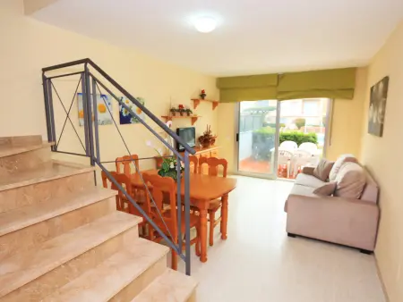 Maison 2 chambres près plage, piscine collective à Cambrils : photo 9