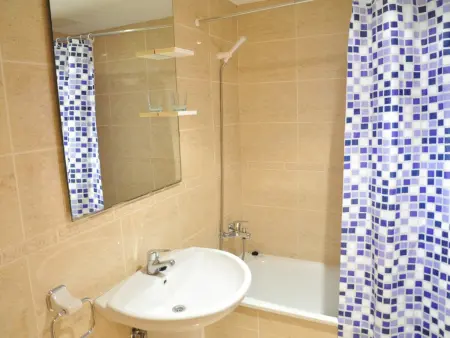 Maison 2 chambres près plage, piscine collective à Cambrils : photo 17