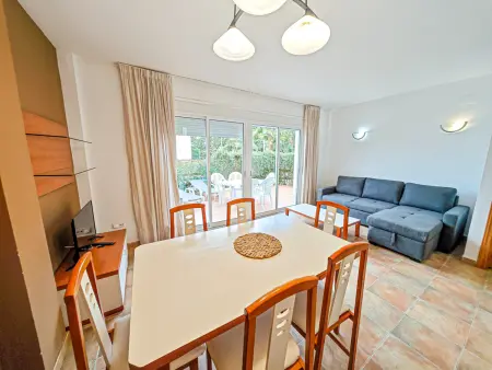 Maison 3 chambres à Salou avec piscine commune près de la plage - Photo 10