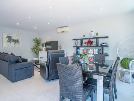 Villa familiale à Empuriabrava avec piscine privée : photo 9