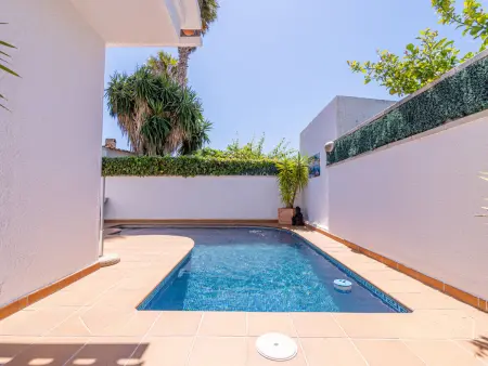 Villa familiale à Empuriabrava avec piscine privée : photo 33