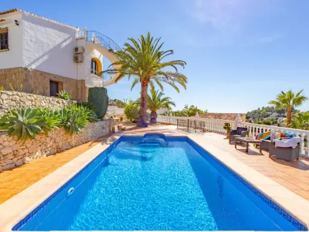 Location villa à Benissa, Villa à Benissa avec piscine privée