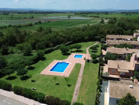 Villa sur la Costa Brava pour 6 avec piscine commune, jardin et proche plage - Photo 23