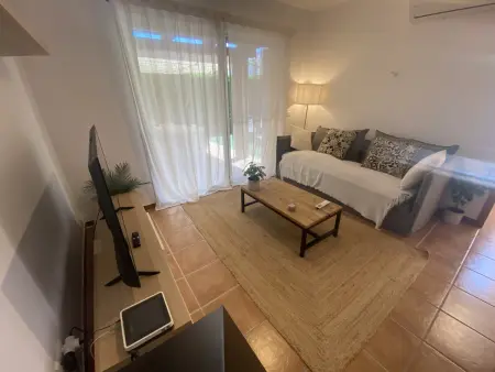 Villa sur la Costa Brava pour 6 avec piscine commune, jardin et proche plage - Photo 26