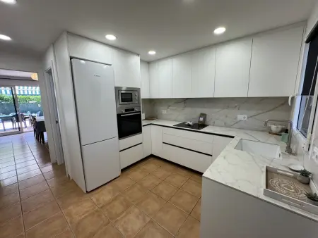 Maison moderne à 250m plage avec jardin et piscine partagée - Photo 2