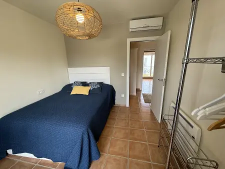 Maison rénovée à Torroella, proche plage, clim, wifi, garage et piscine commune - Photo 19