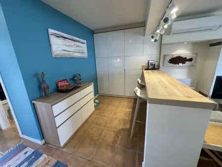 Maison rénovée à Torroella, proche plage, clim, wifi, garage et piscine commune - Photo 20