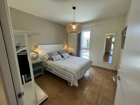 Maison rénovée à Torroella, proche plage, clim, wifi, garage et piscine commune - Photo 27