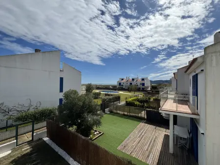 Maison rénovée à Torroella, proche plage, clim, wifi, garage et piscine commune - Photo 31