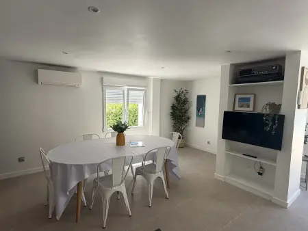 Maison spacieuse avec piscine privée près de la plage - jusqu'à 10 personnes - Photo 4