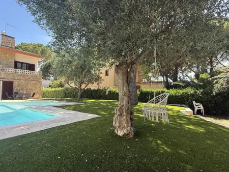 Maison spacieuse avec piscine privée près de la plage - jusqu'à 10 personnes - Photo 10