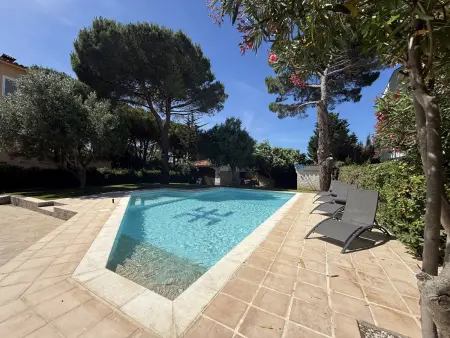 Maison spacieuse avec piscine privée près de la plage - jusqu'à 10 personnes - Photo 11