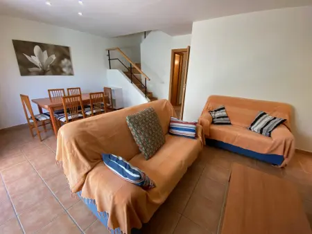 Villa à Torroella de Montgri - 6 pers, Piscine Commune, à 150m de la Plage, Jardin et Barbecue - Photo 26