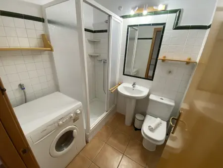 Villa proche plage à Torroella de Montgrí pour 6 pers, piscine commune, jardin privé, Wi-Fi - Photo 16