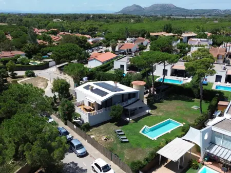 Villa à Torroella de Montgri avec piscine privée, proche mer et climatisation - Photo 10