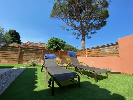 Villa à Torroella de Montgri pour 8, plage à 350m, piscine commune, clim, jardin et barbecue - Photo 12