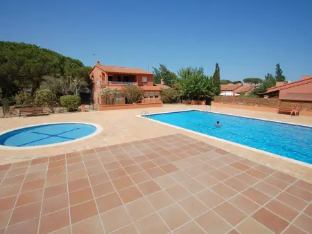 Villa à Torroella de Montgrí avec Piscine Commune, Proche de la Plage pour 8 Personnes - Photo 10