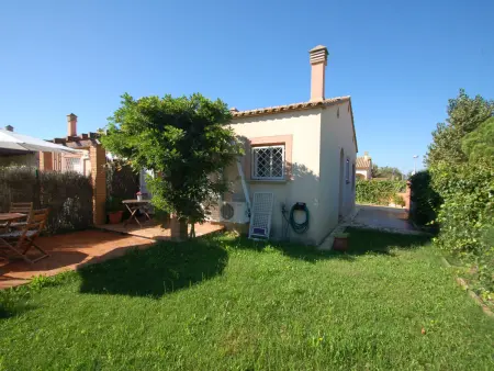 Maison à Mas Pinell pour 4 pers, piscine commune, clim, près de la plage, parking privé - Photo 2