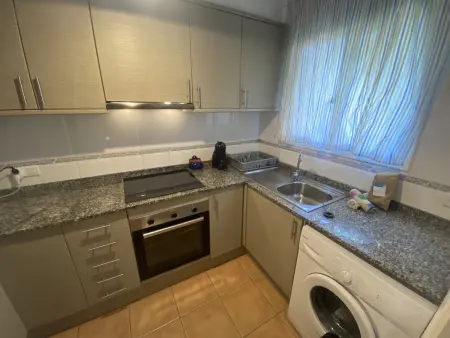 Maison à Mas Pinell pour 4 pers, piscine commune, clim, près de la plage, parking privé - Photo 6