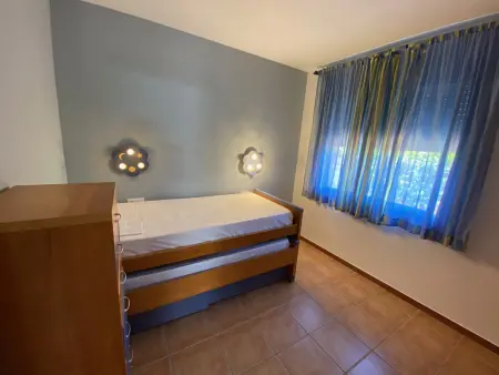 Maison à Mas Pinell pour 4 pers, piscine commune, clim, près de la plage, parking privé - Photo 15