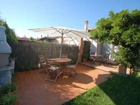 Maison à Mas Pinell pour 4 pers, piscine commune, clim, près de la plage, parking privé - Photo 17