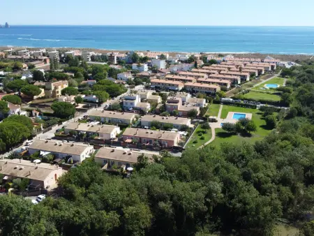 Maison à Mas Pinell pour 4 pers, piscine commune, clim, près de la plage, parking privé - Photo 20