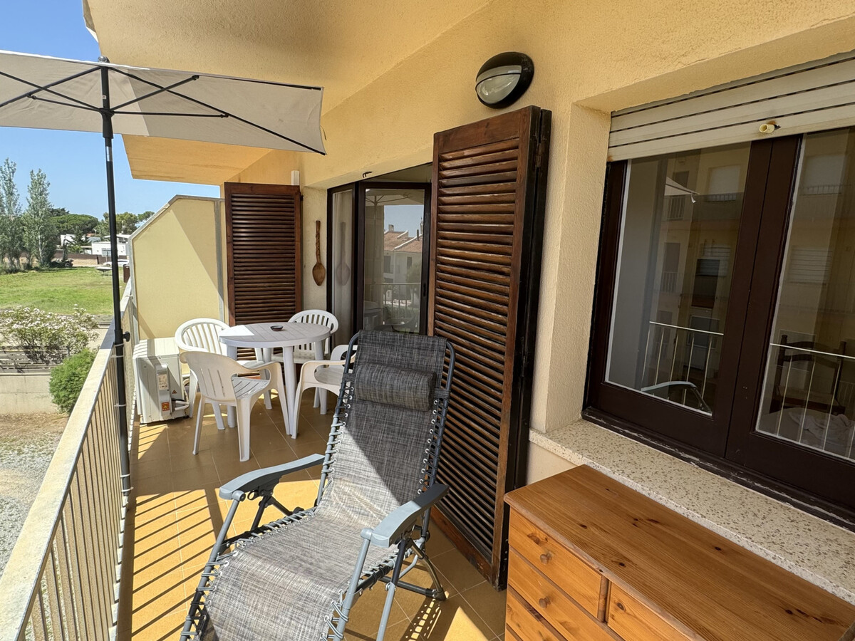 Appartement 2 chambres rénové à 100m de la plage - Photo 3