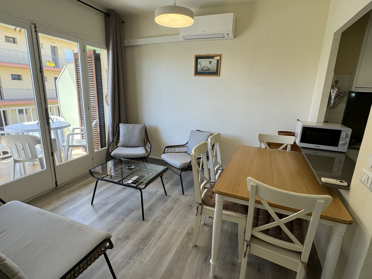 Appartement 2 chambres rénové à 100m de la plage - Photo 6