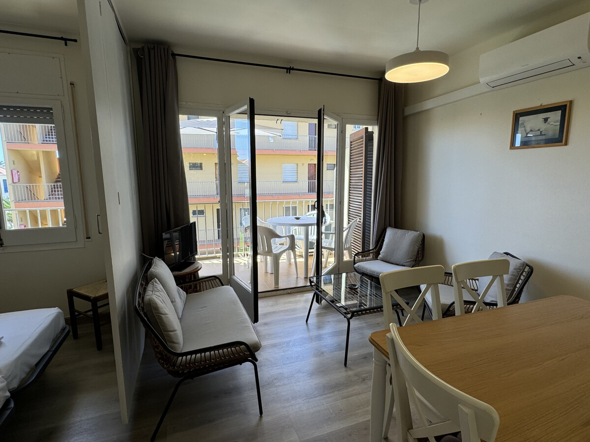 Appartement 2 chambres rénové à 100m de la plage - Photo 12