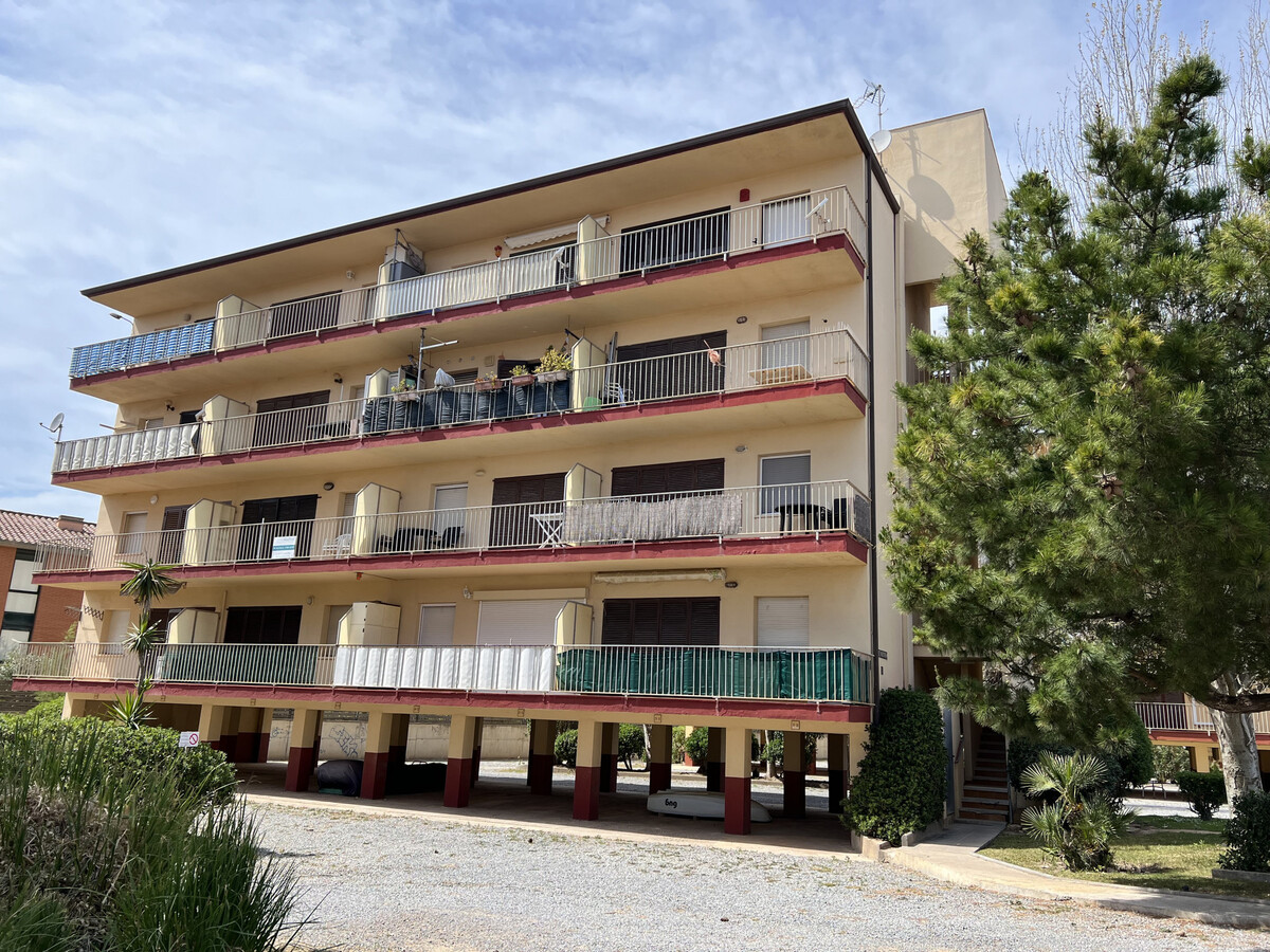 Appartement 2 chambres rénové à 100m de la plage - Photo 17