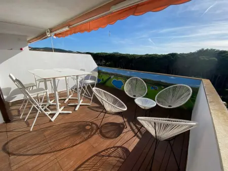 Penthouse 3 chambres à Pals, terrasse vue piscine : photo 5