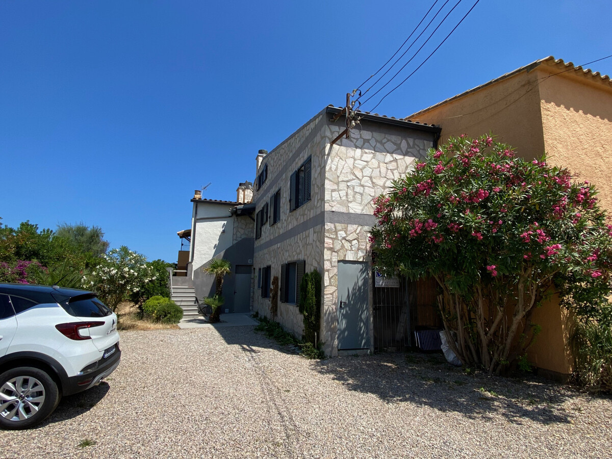 Appartement front de mer à Torroella de Montgrí, 2 ch. - Photo 14