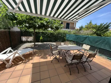Villa familiale à Torroella de Montgrí, 6 pers, piscine commune, proche plage Mas Pinell - Photo 4