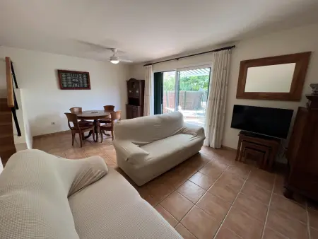 Villa familiale à Torroella de Montgrí, 6 pers, piscine commune, proche plage Mas Pinell - Photo 10