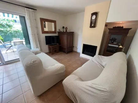 Villa familiale à Torroella de Montgrí, 6 pers, piscine commune, proche plage Mas Pinell - Photo 13