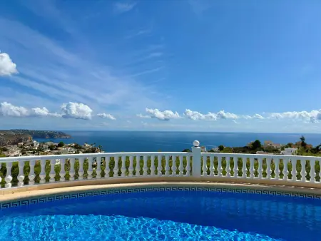 Location villa à Benitachell, Villa à Benitachell avec piscine privée et vue sur la mer