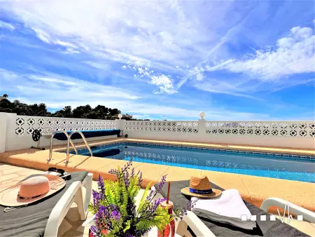 Location villa à Moraira, Maison méditerranéenne à Moraira avec piscine privée