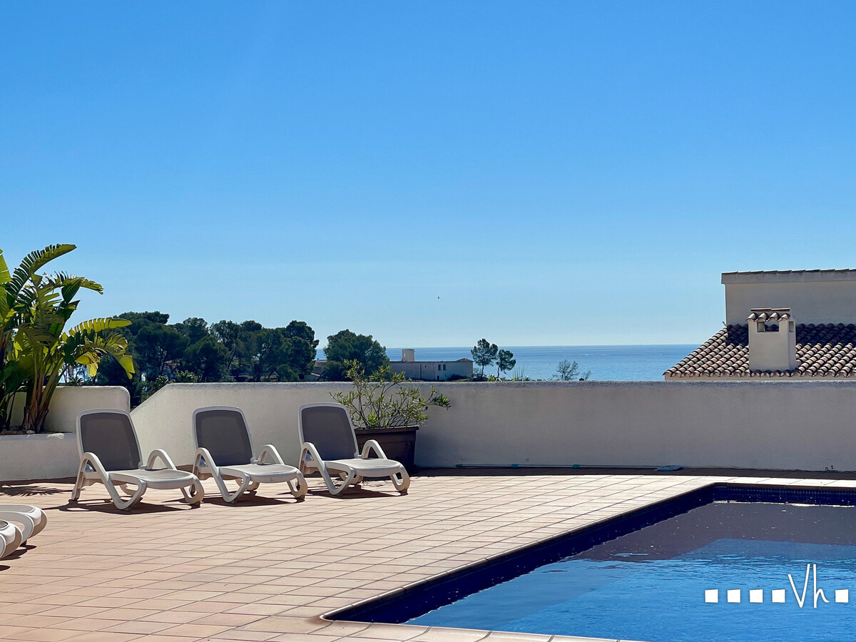 Villa Pinets : maison moderne 4 ch, piscine & vue mer à Benissa - Photo 1