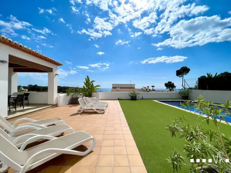 Location villa à Benissa, Maison moderne avec piscine privée et climatisation à Benissa