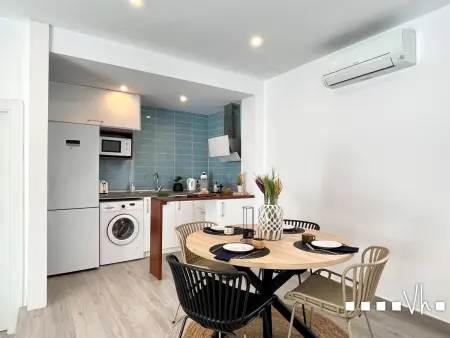 Appartement 2 pers. à 50m de la plage La Fustera : photo 3