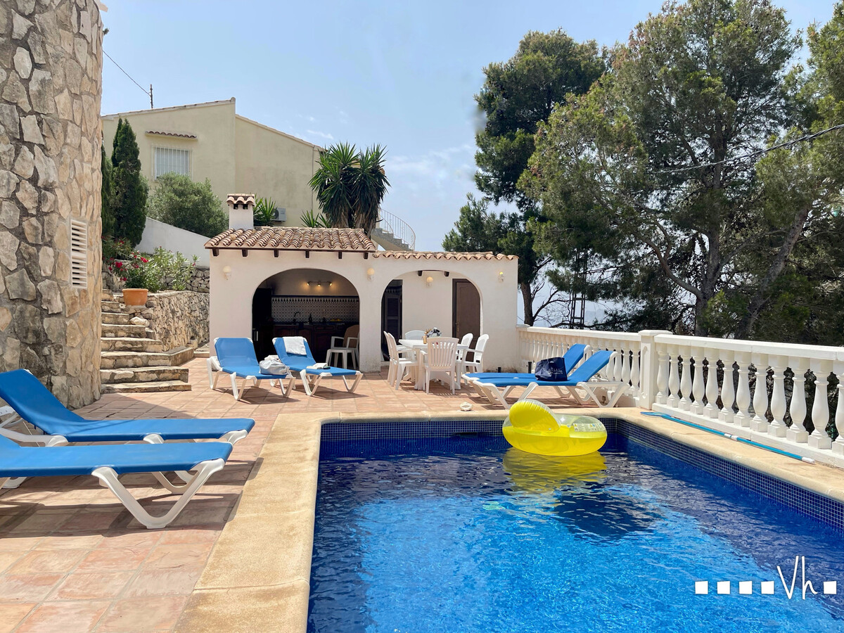 Villa Rulle à Benissa : 3 chambres, piscine 8x4m, vue mer - Photo 1