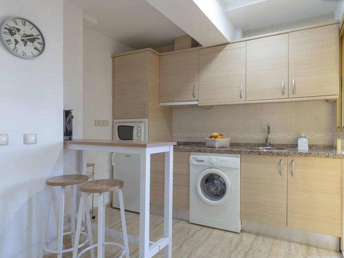 Appartement 30 m² équipé à Torremolinos, 750 m de la plage - Photo 9