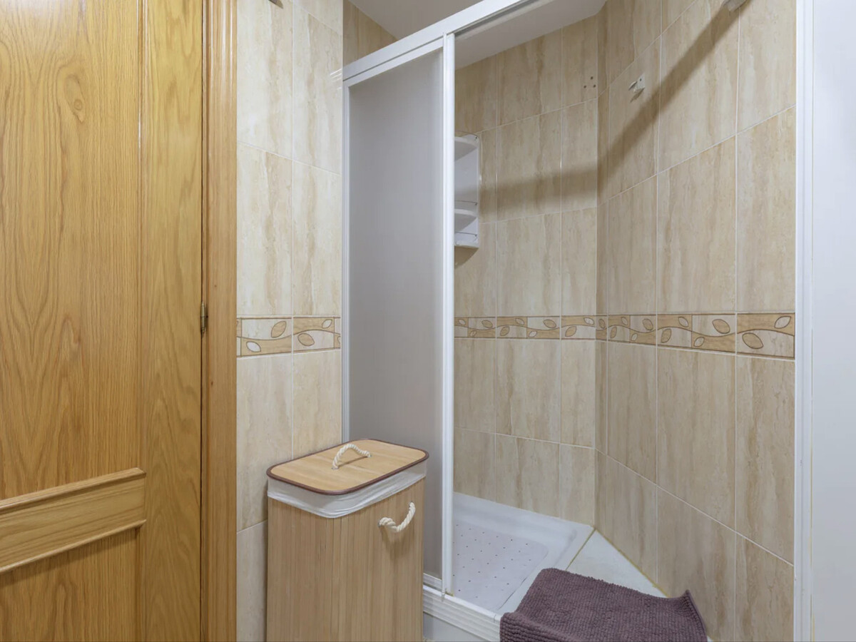 Appartement 30 m² équipé à Torremolinos, 750 m de la plage - Photo 21