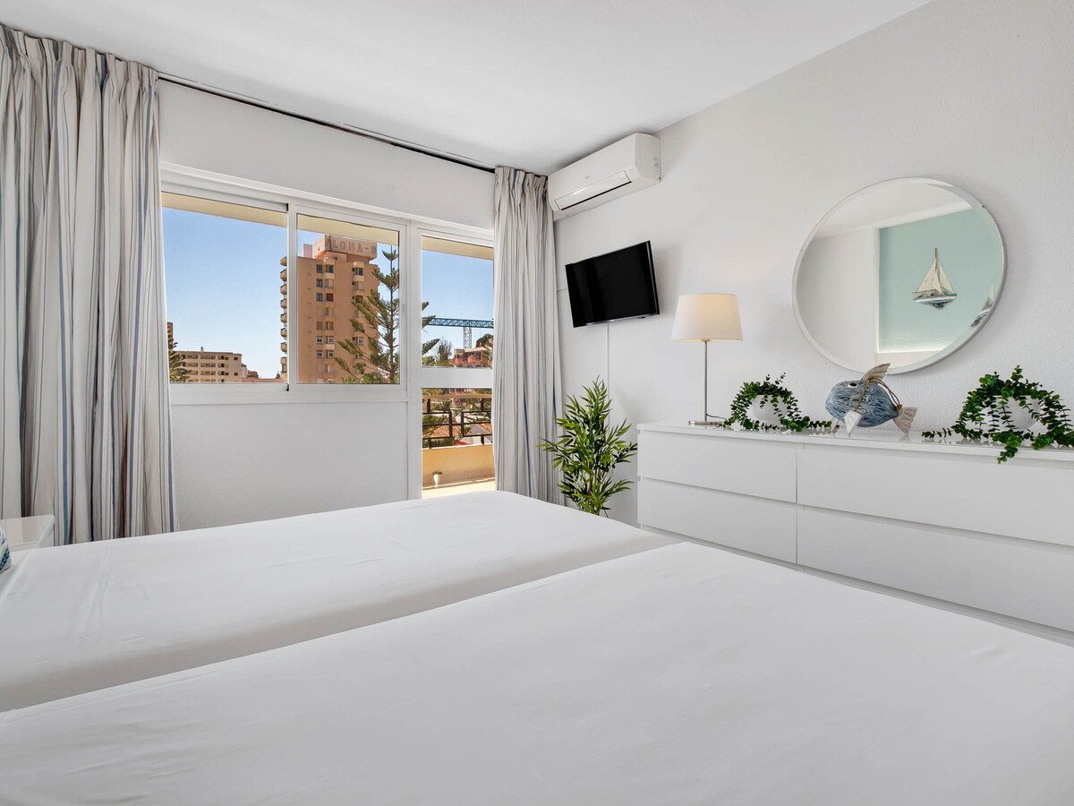 Appartement 65 m² avec vue mer à 30 m de la plage - Photo 14